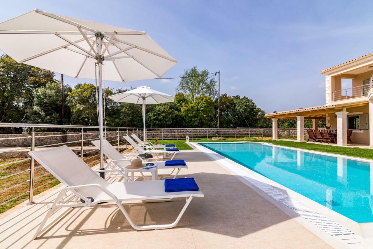 Villa Johnnie Pouládes Extérieur photo